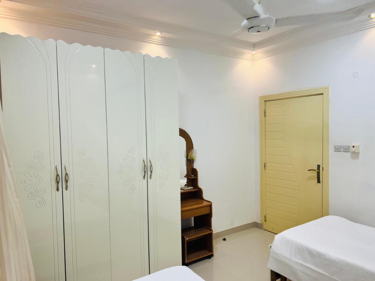 Al Tharya Furnished Apartments Awqad Bayt Fadil Eksteriør billede
